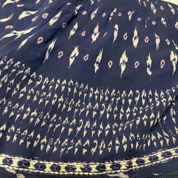 Joie Silk Shorts Boho Print Navy, Cream, Mauve Medium Lined - Picture 3 of 8